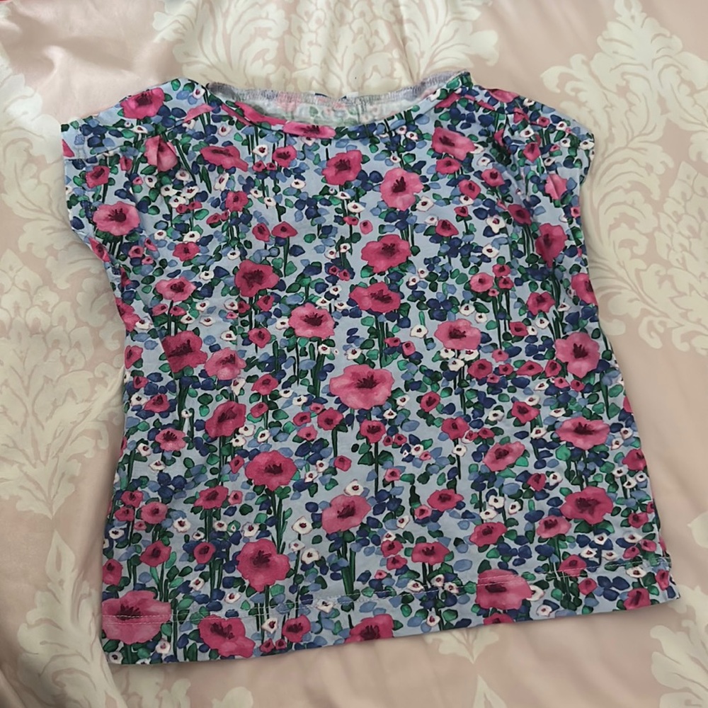 Mayoral floral t shirt, size 5, excellent condition.